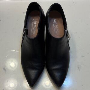 Michael Shannon Black Pointed Leather Ankle Booties with Side Zipper